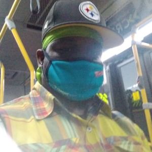 Meet your Posher, Ellis